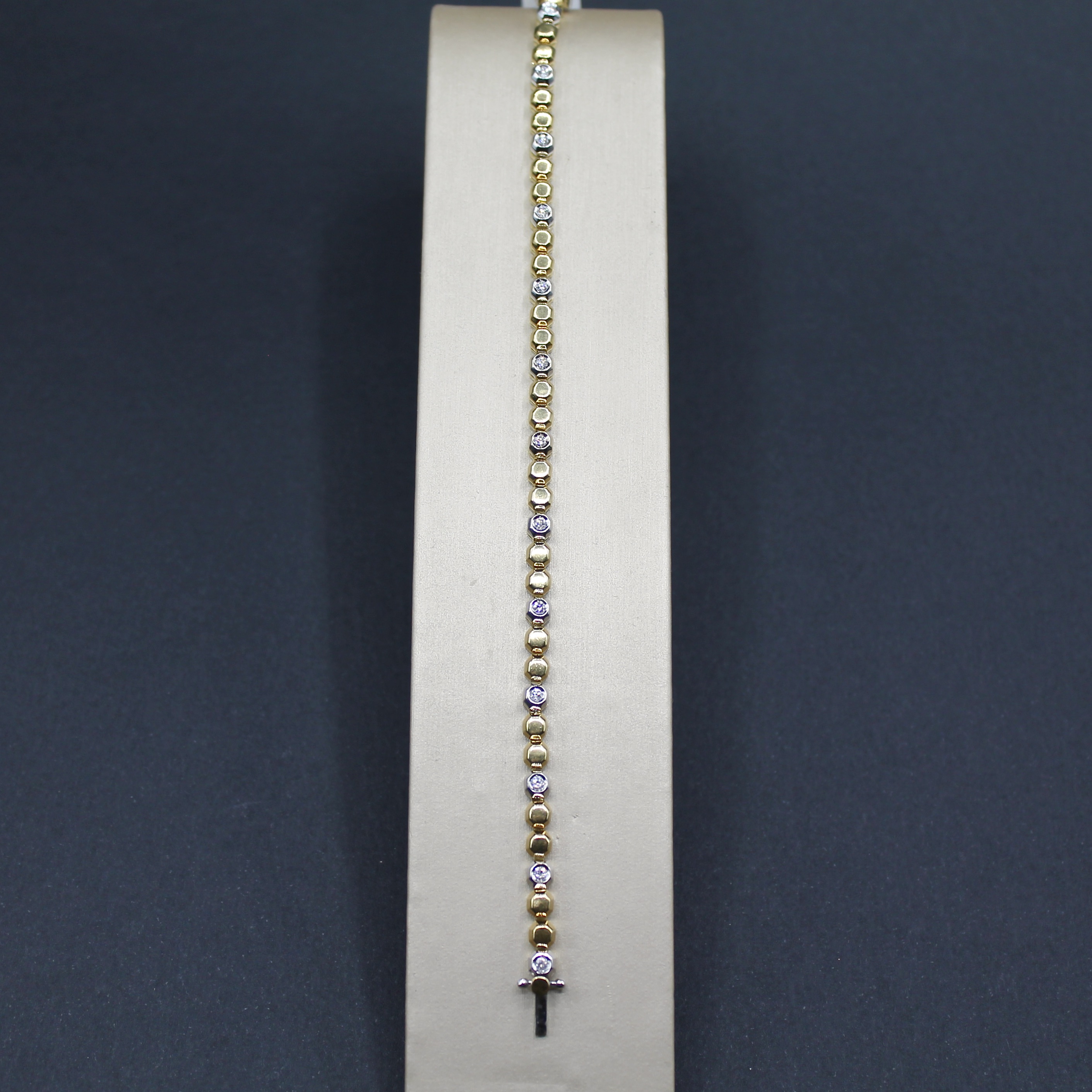 Bracciale oro giallo e bianco 18k con diamanti